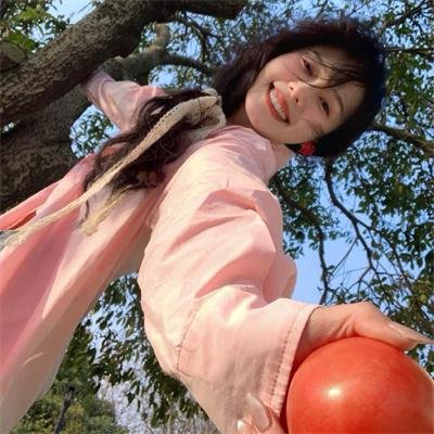 美艳彗星